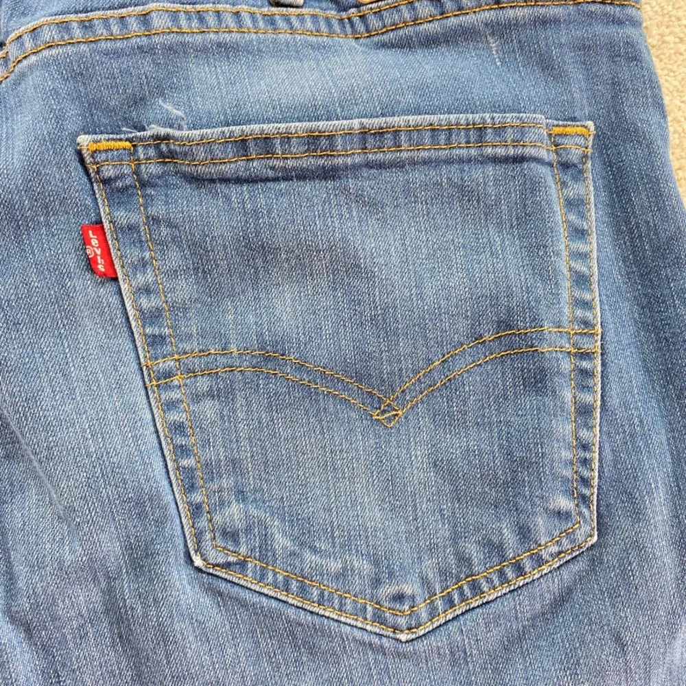 Levis‎ 505 Regular Fit Mens 40x32 Blue Medium Wash Straight Leg Jeans 00505-1064